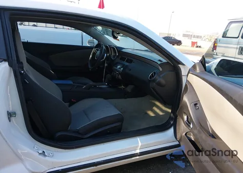 2010 Chevrolet Camaro 1Ls из США, поврежденный, VIN 2G1FA1EV7A9224125